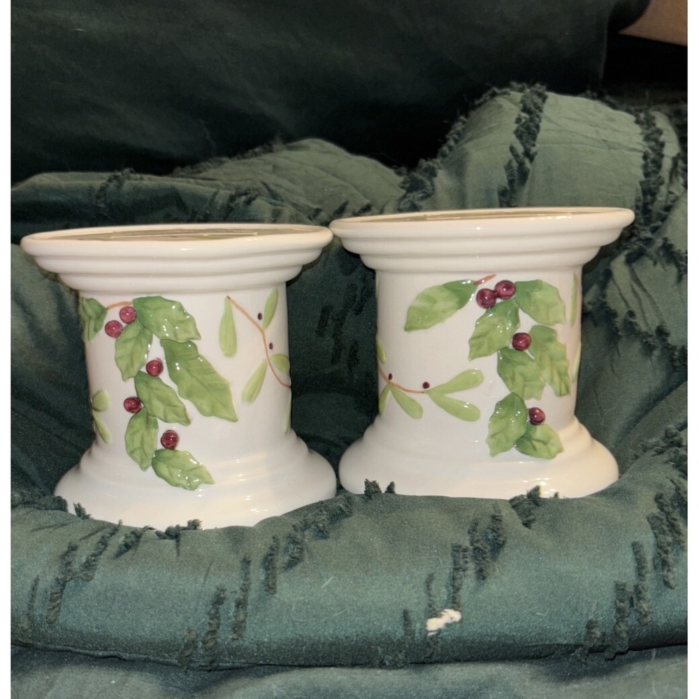 Candle Holder Christmas Pillar Stand Ceramic Holly Mistletoe *READ*